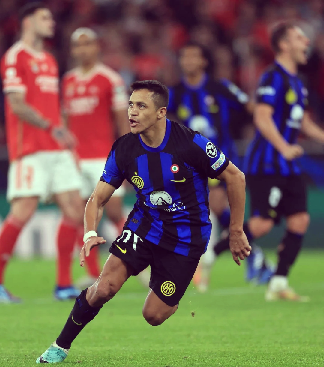 罗马客场逆转国米，豪取关键胜利