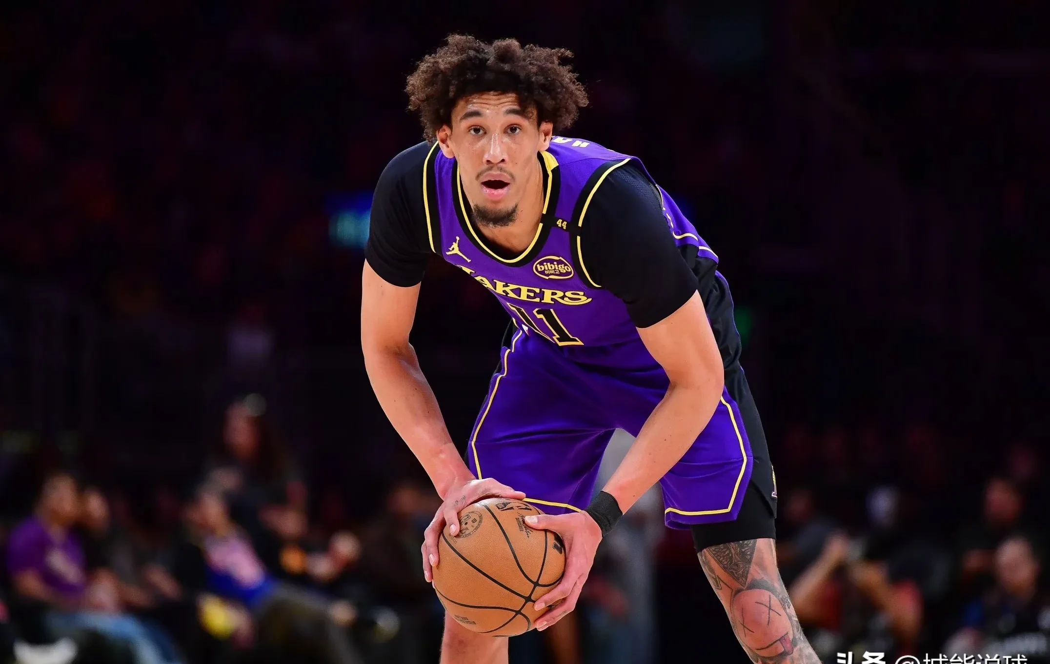 湖人主场保持不败纪录,士气高昂 湖人主场保持不败纪录,士气高昂